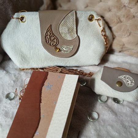 Vue des complices Ivory en cuir surcyclé, catégorie complices Ivory, créations élégantes et singulières, faites main.