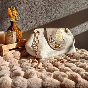 Sac Ivory en cuir surcyclé blanc, catégorie complices Ivory, création artisanale chic et éco-responsable